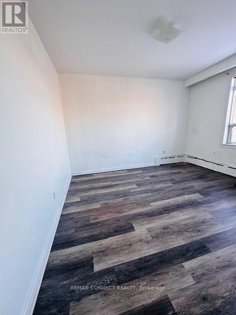 3 - 232 Atlas Avenue, Toronto (Oakwood Village), Ontario  M6C 3P7 - Photo 11 - C12824376