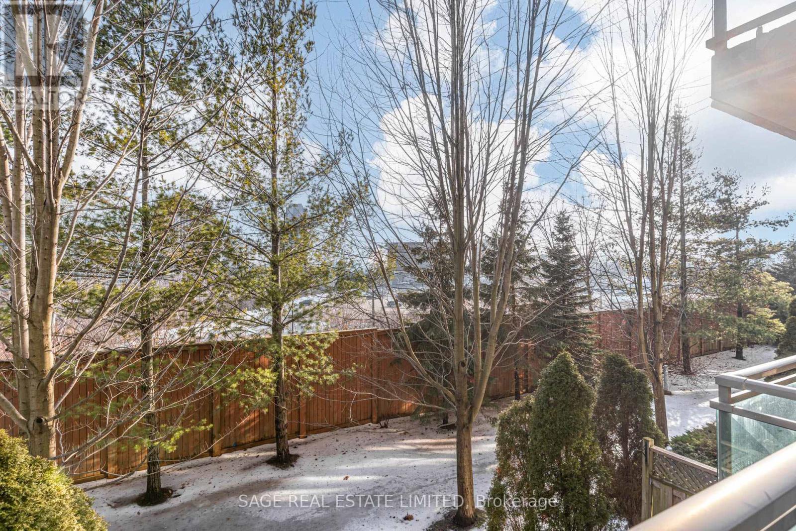 310 - 120 Dallimore Circle, Toronto (Banbury-Don Mills), Ontario  M3C 4J1 - Photo 18 - C12824402