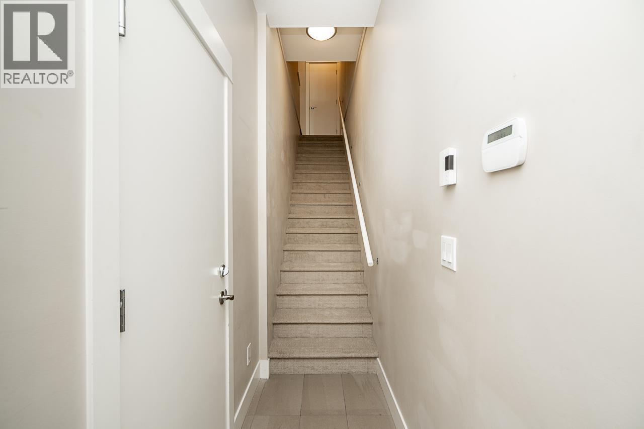 27 6088 Beresford Street, Burnaby, British Columbia  V5J 0G2 - Photo 4 - R3093803