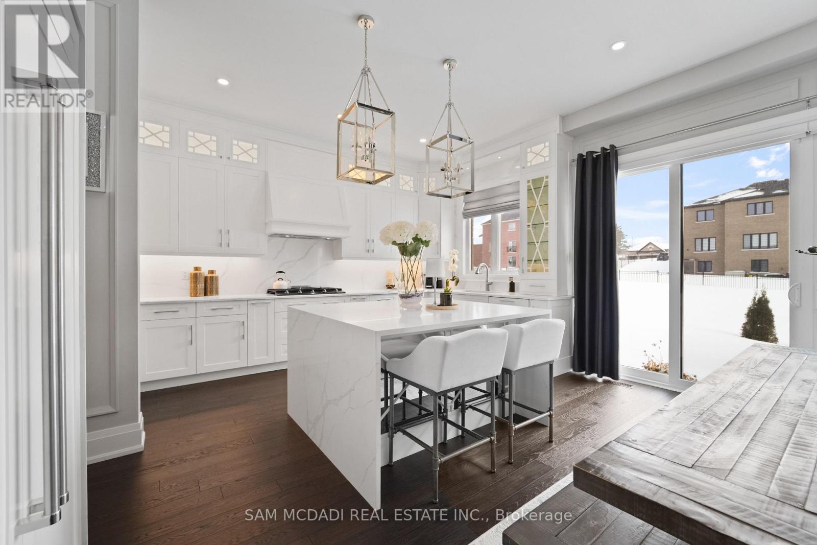 39 Mckeown Street, Essa (Thornton), Ontario  L0L 2N0 - Photo 13 - N12824316