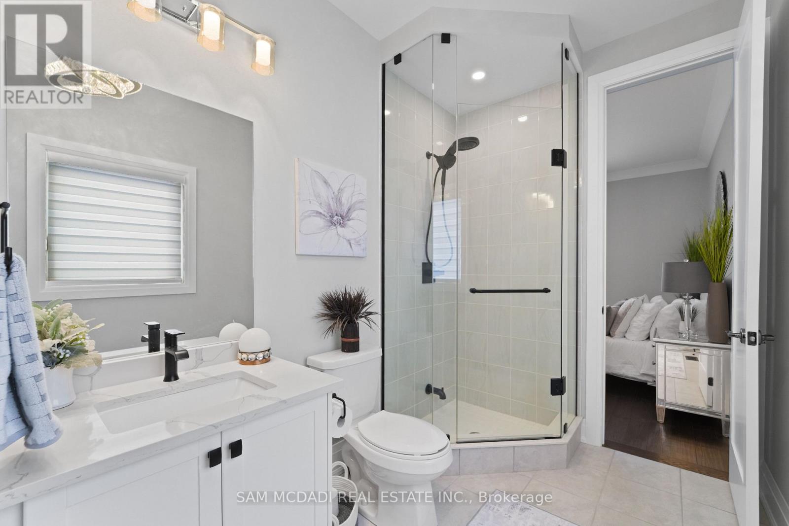 39 Mckeown Street, Essa (Thornton), Ontario  L0L 2N0 - Photo 35 - N12824316