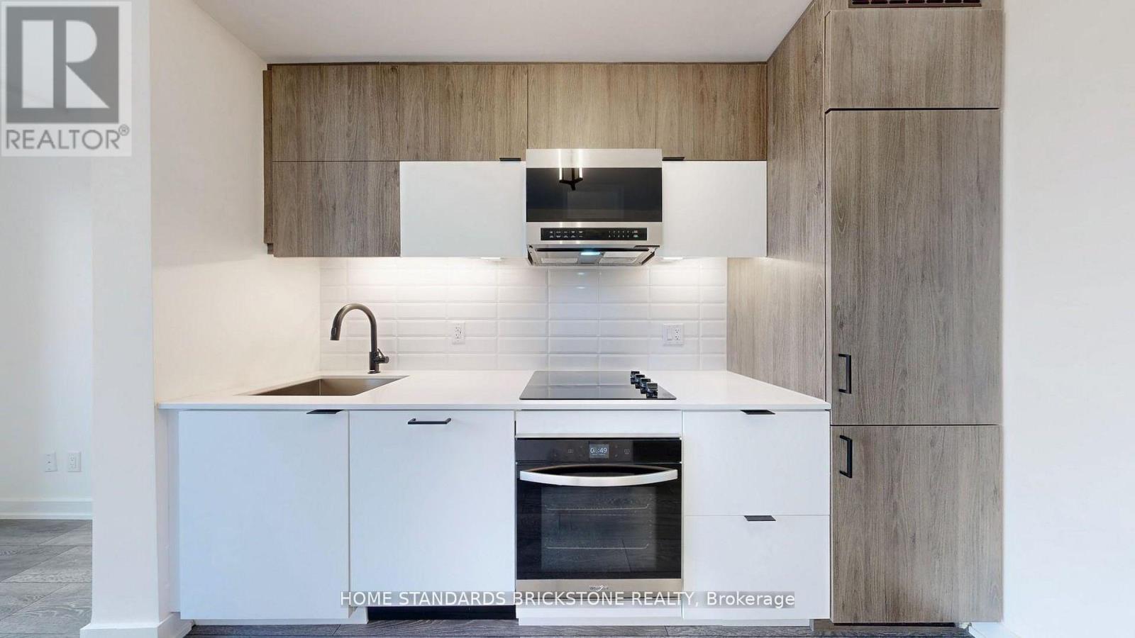 321 - 8888 Yonge Street, Richmond Hill, Ontario  L4C 5V6 - Photo 4 - N12824338