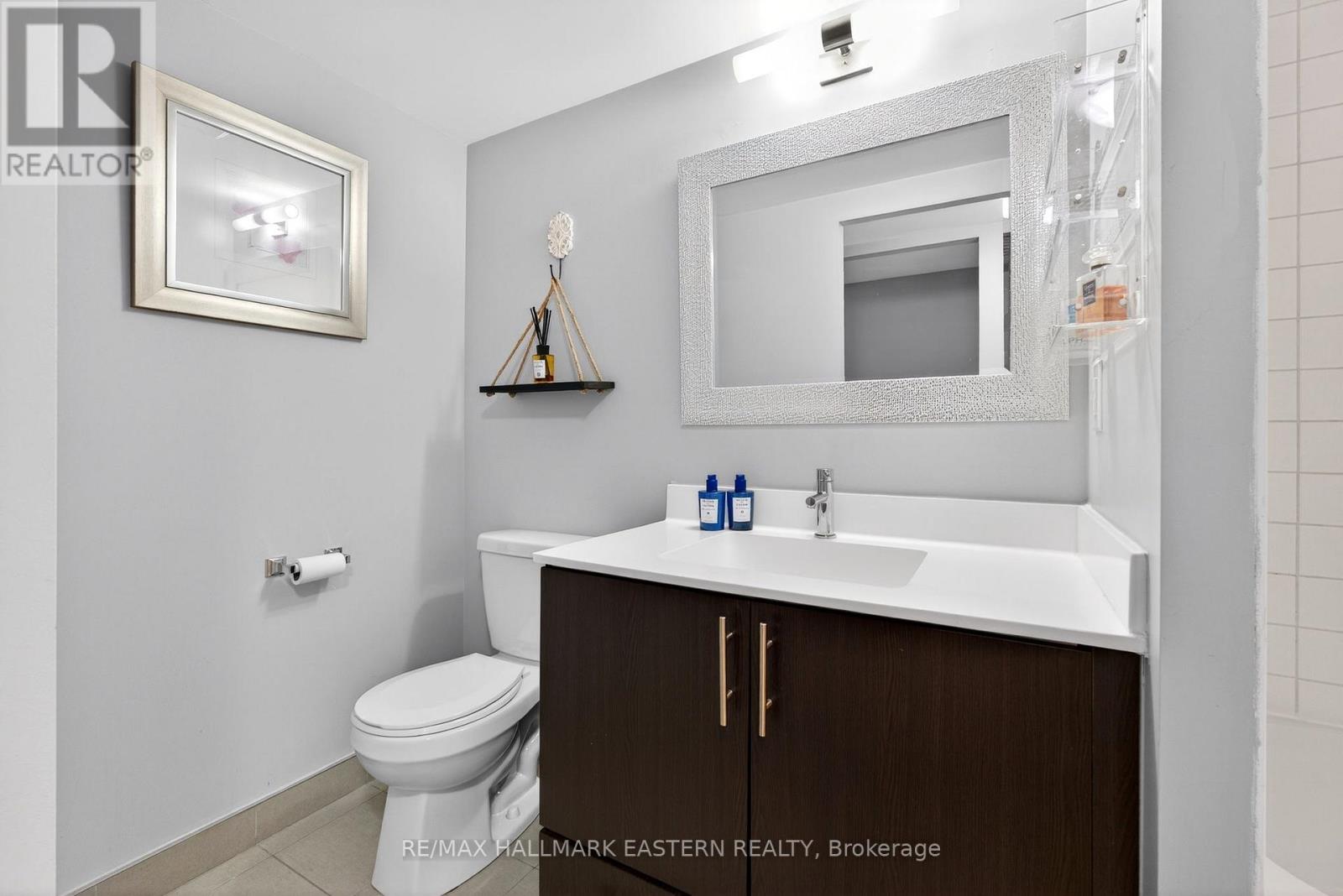 Th3 - 11 Superior Avenue, Toronto, Ontario  M8V 0A7 - Photo 23 - W12822686