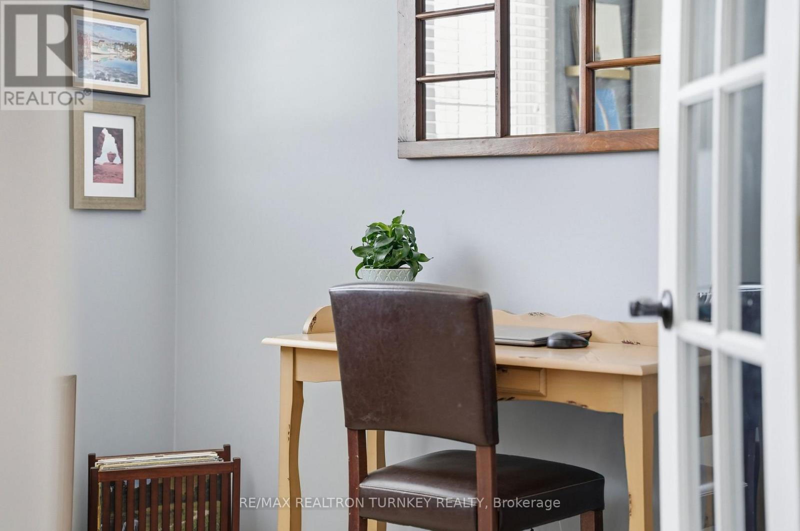 27 Marion Crescent, Barrie, Ontario  L4M 2L4 - Photo 24 - S12824334