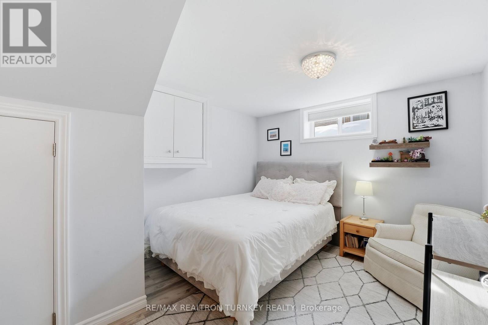 27 Marion Crescent, Barrie, Ontario  L4M 2L4 - Photo 35 - S12824334