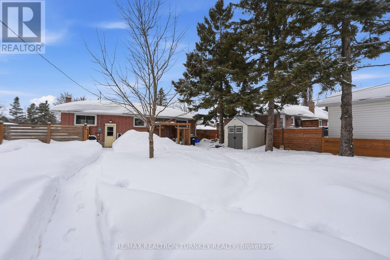 27 Marion Crescent, Barrie, Ontario  L4M 2L4 - Photo 40 - S12824334