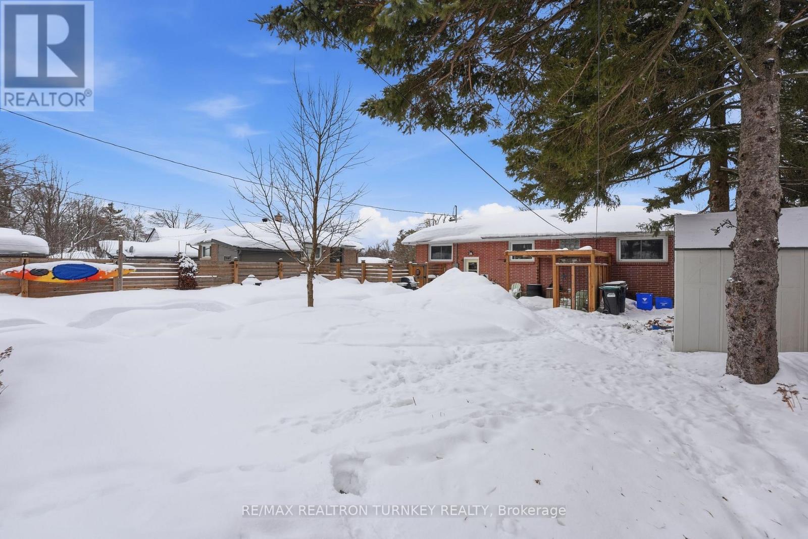 27 Marion Crescent, Barrie, Ontario  L4M 2L4 - Photo 42 - S12824334