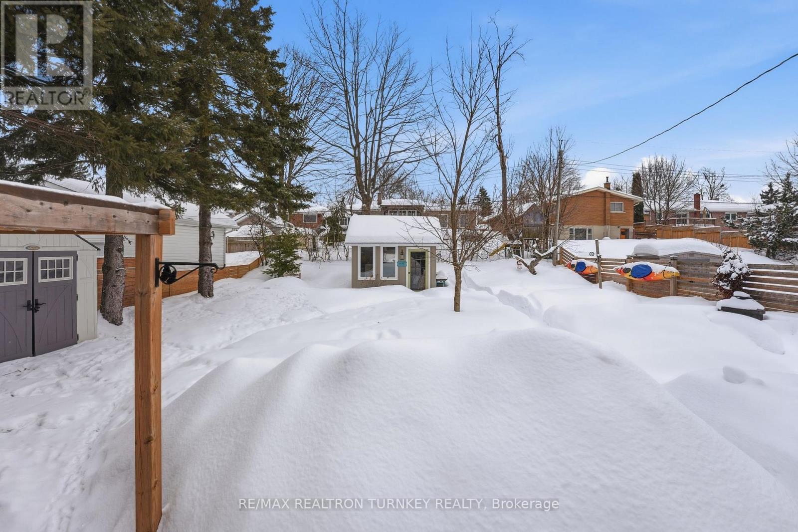 27 Marion Crescent, Barrie, Ontario  L4M 2L4 - Photo 44 - S12824334