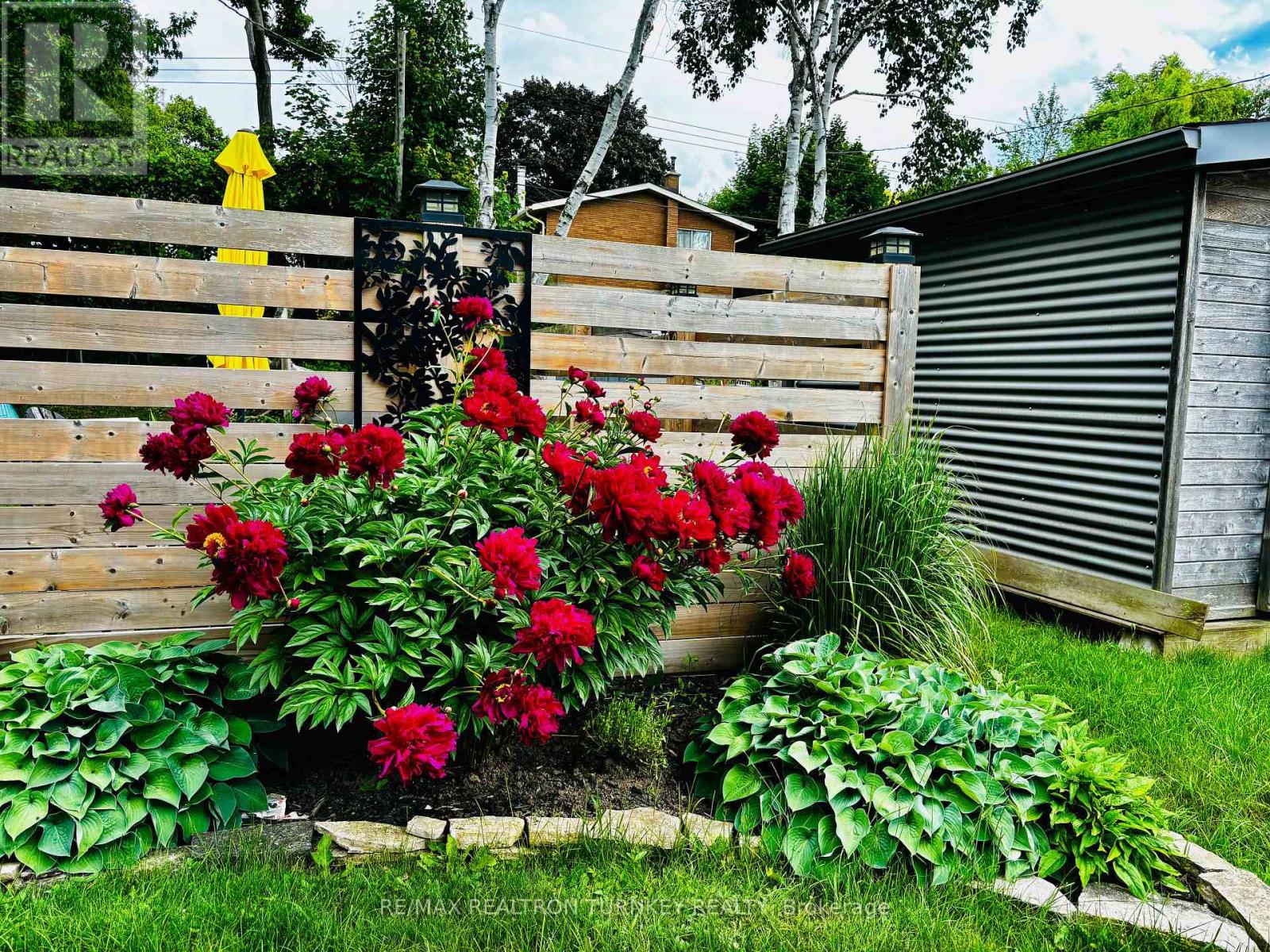 27 Marion Crescent, Barrie, Ontario  L4M 2L4 - Photo 49 - S12824334