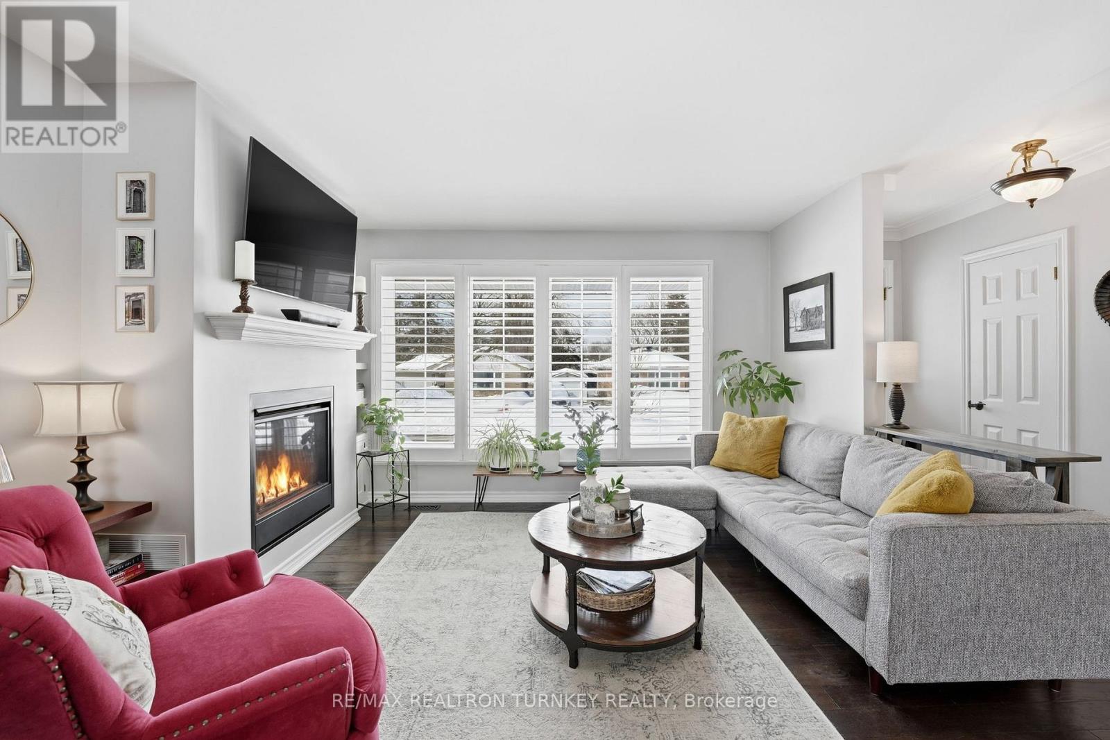 27 Marion Crescent, Barrie, Ontario  L4M 2L4 - Photo 5 - S12824334