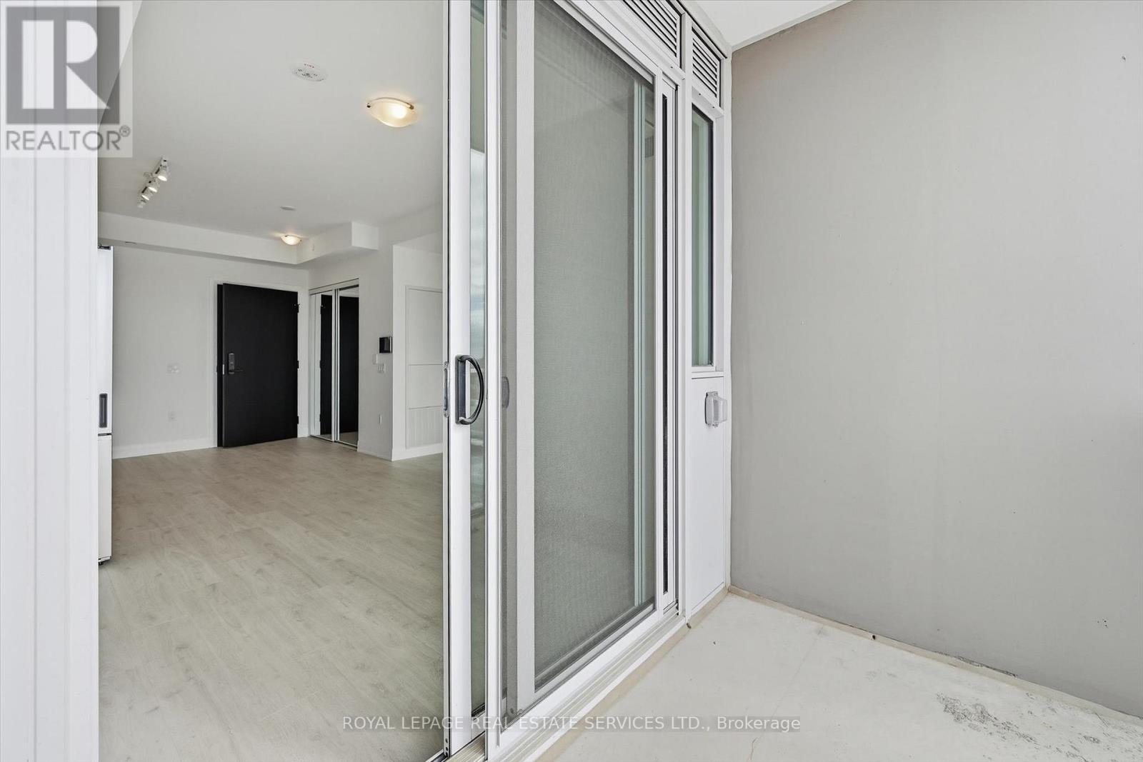 519 - 412 Silver Maple Road, Oakville, Ontario  L6H 7X8 - Photo 16 - W12824348