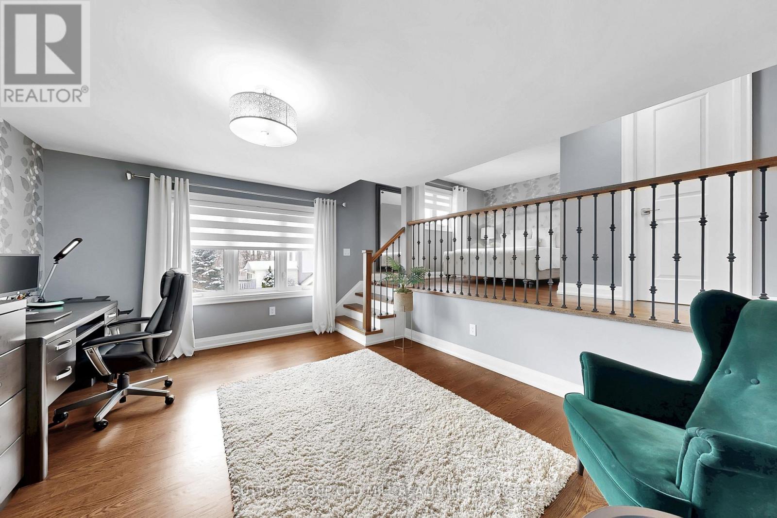 2361 Folkway Drive, Mississauga, Ontario  L5L 3C6 - Photo 25 - W12824350