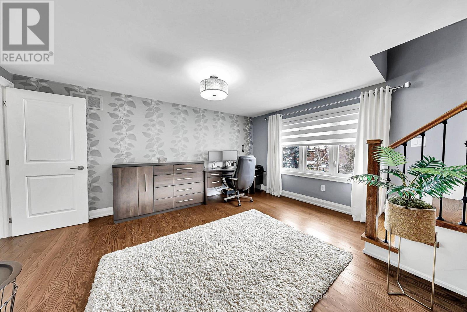 2361 Folkway Drive, Mississauga, Ontario  L5L 3C6 - Photo 26 - W12824350