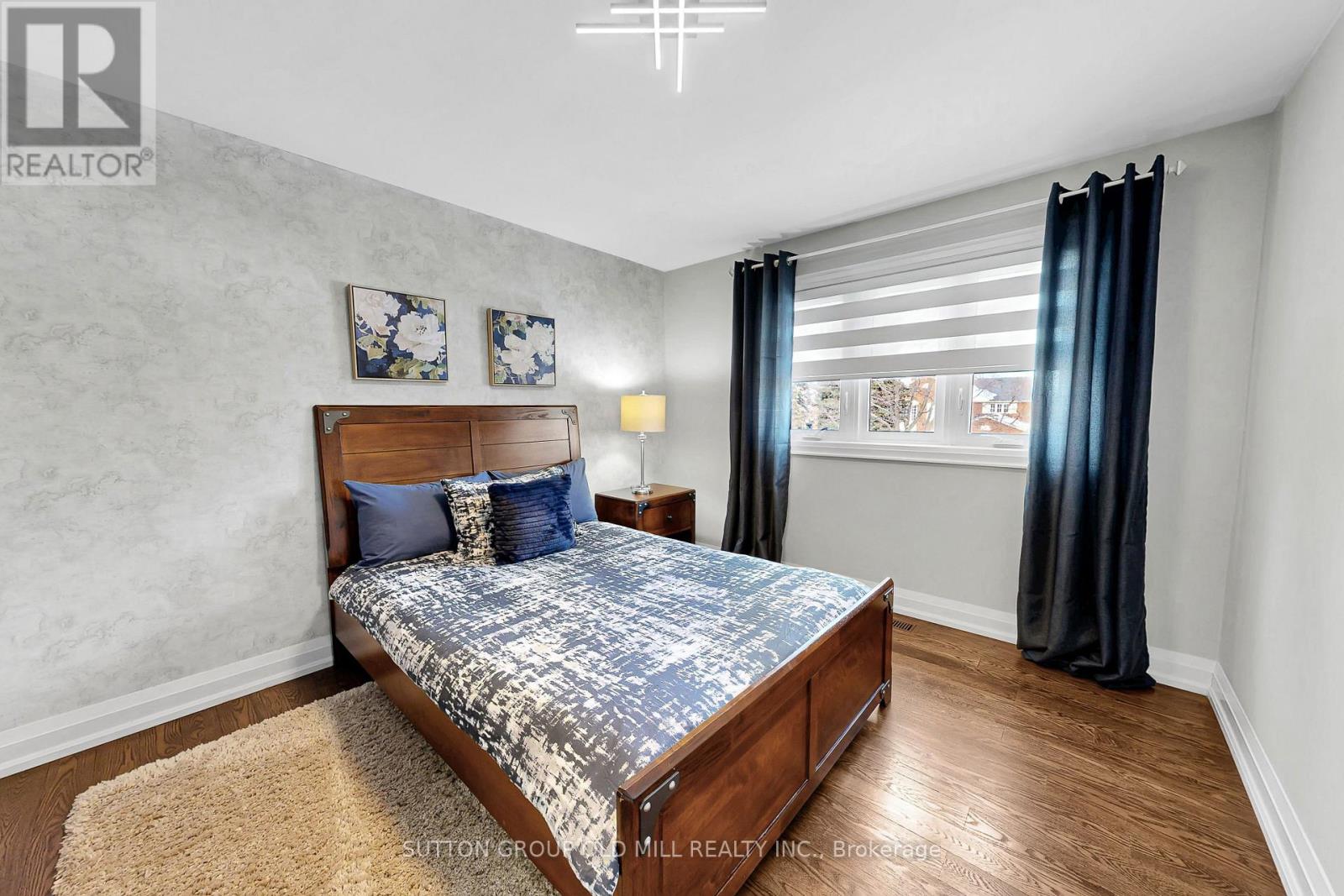 2361 Folkway Drive, Mississauga, Ontario  L5L 3C6 - Photo 33 - W12824350