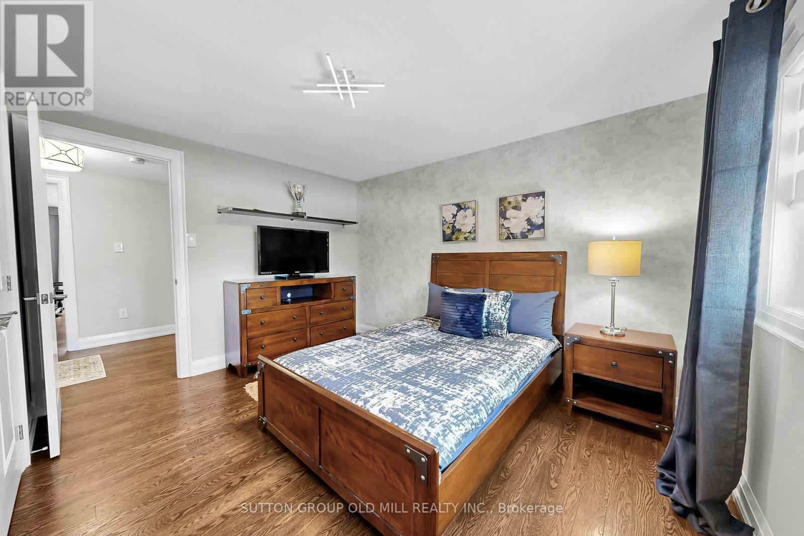 2361 Folkway Drive, Mississauga, Ontario  L5L 3C6 - Photo 34 - W12824350