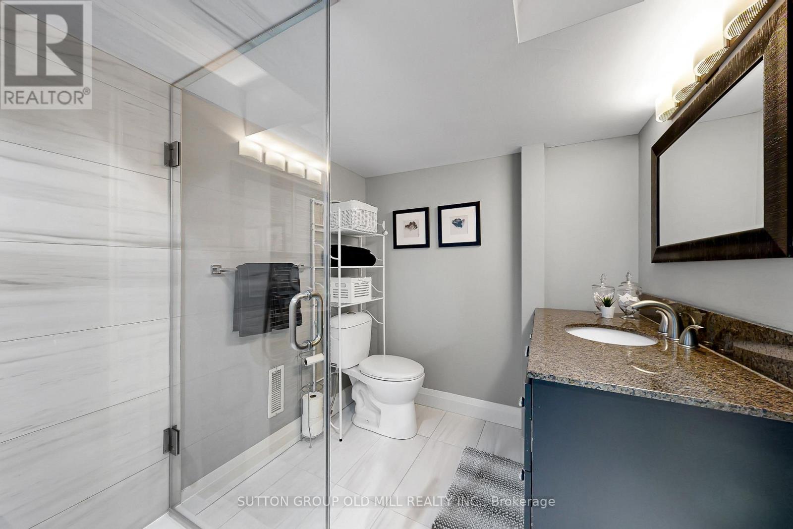 2361 Folkway Drive, Mississauga, Ontario  L5L 3C6 - Photo 42 - W12824350