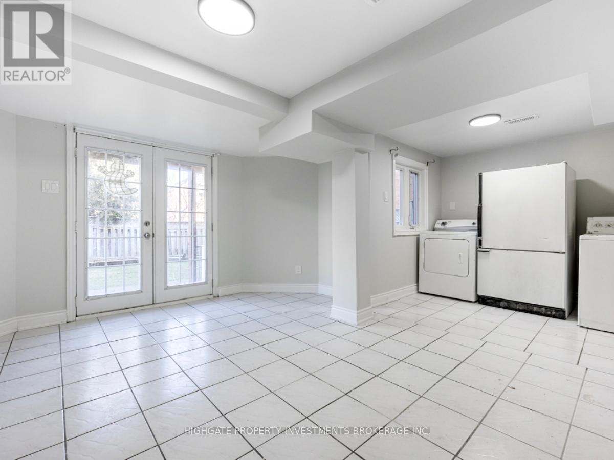 Lower - 5383 Longhorn Trail, Mississauga, Ontario  L4Z 3G4 - Photo 3 - W12824372