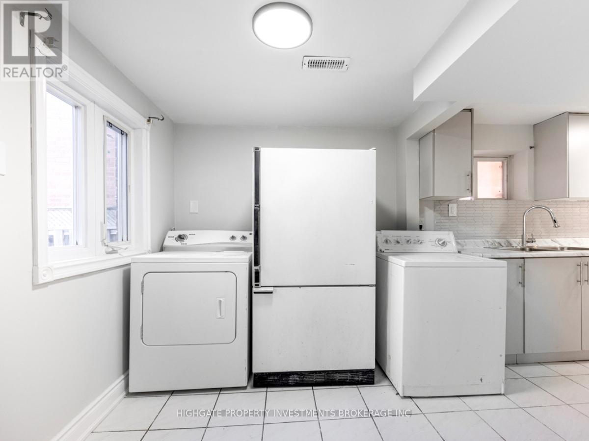 Lower - 5383 Longhorn Trail, Mississauga, Ontario  L4Z 3G4 - Photo 7 - W12824372