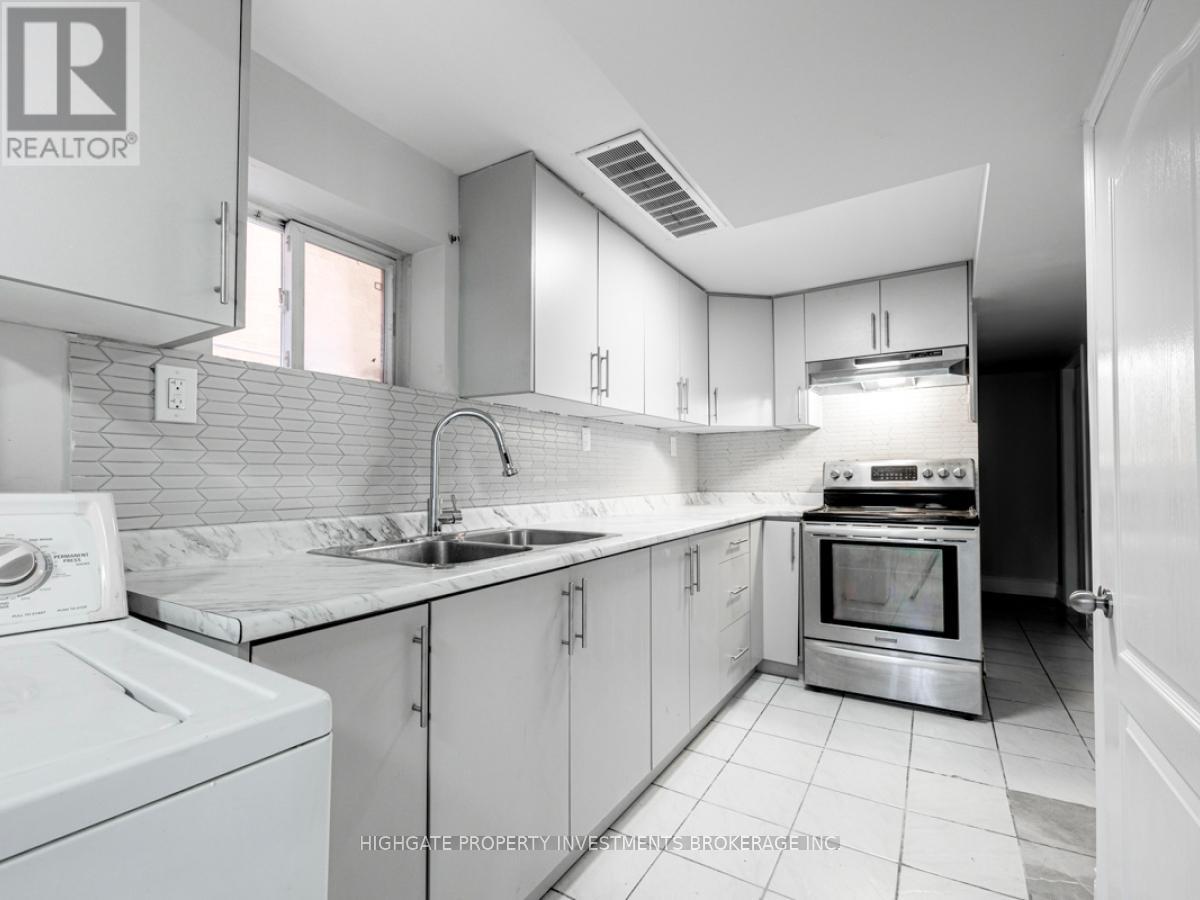 Lower - 5383 Longhorn Trail, Mississauga, Ontario  L4Z 3G4 - Photo 9 - W12824372