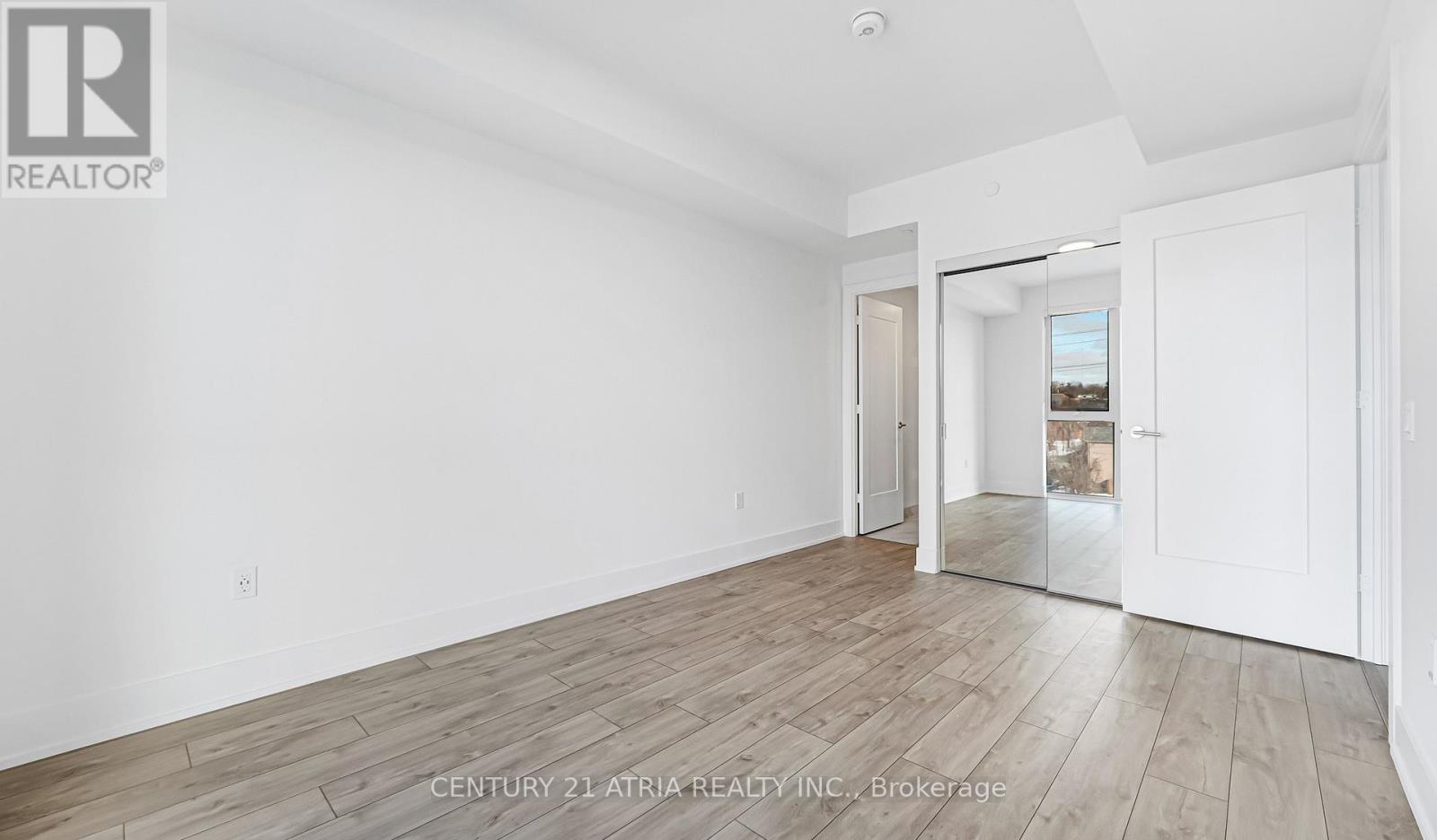 323 - 858 Dupont Street, Toronto, Ontario  M6G 0C1 - Photo 18 - W12824392