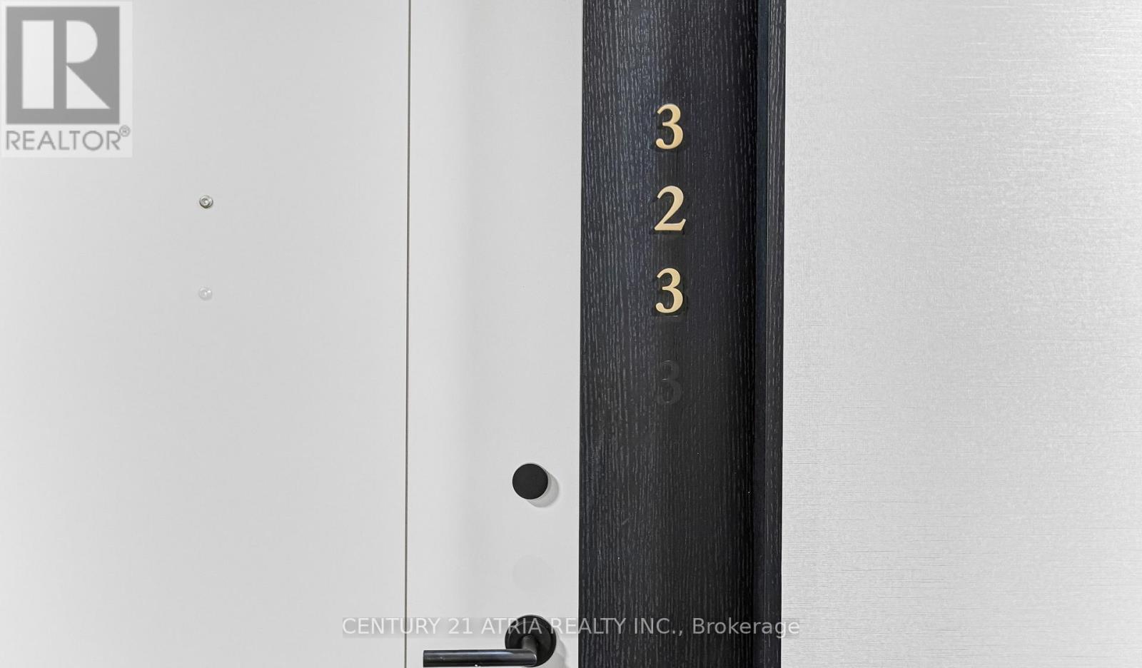 323 - 858 Dupont Street, Toronto, Ontario  M6G 0C1 - Photo 3 - W12824392