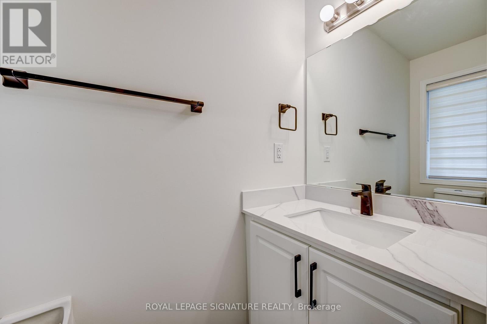 36 - 7360 Zinnia Place, Mississauga, Ontario  L5W 2A3 - Photo 19 - W12824400