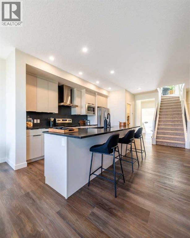 405 Sora Way Se, Calgary, Alberta  T3S 0M3 - Photo 4 - A2286964