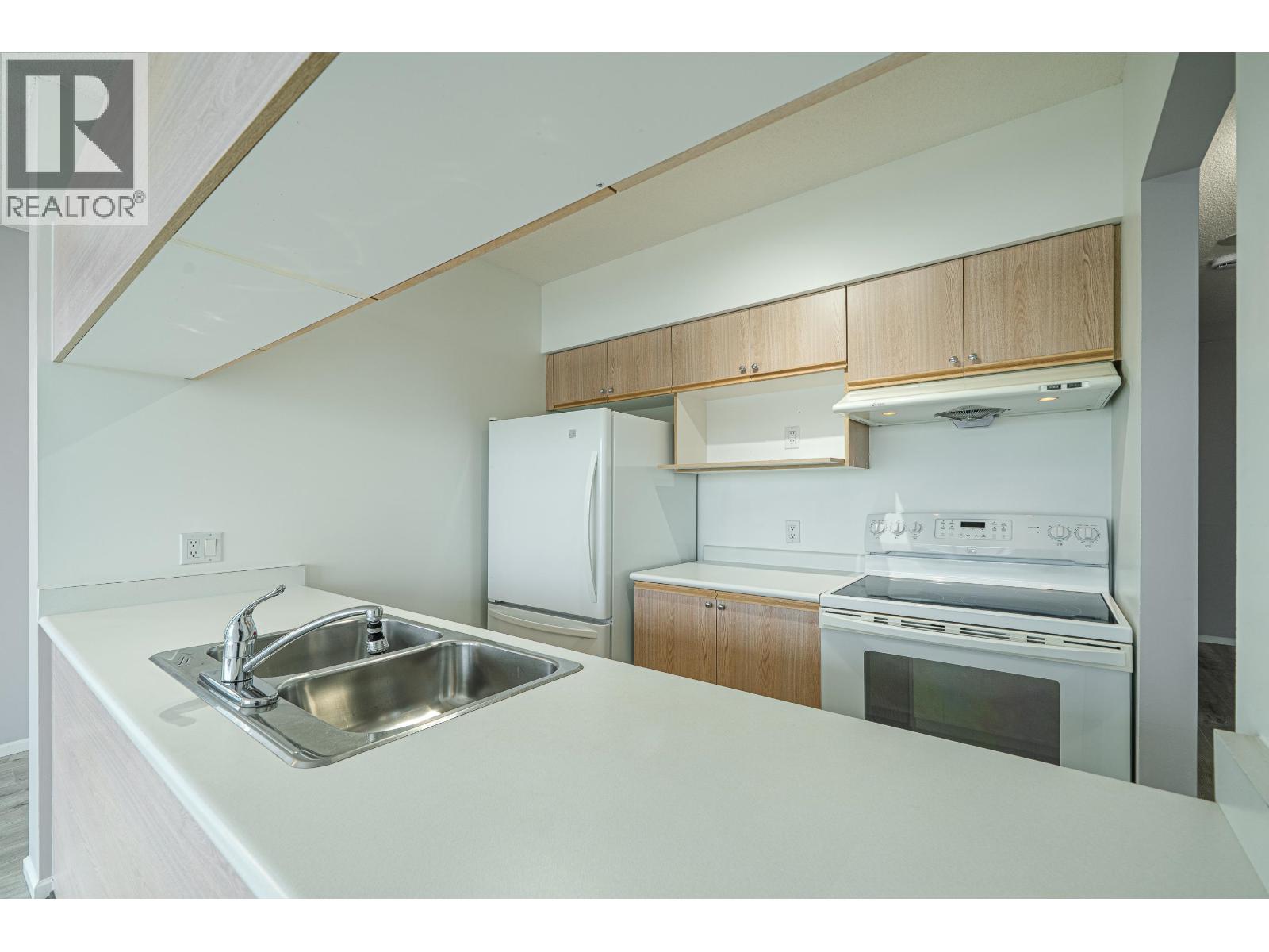 707 8871 Lansdowne Road, Richmond, British Columbia  V6X 3X8 - Photo 17 - R3093893