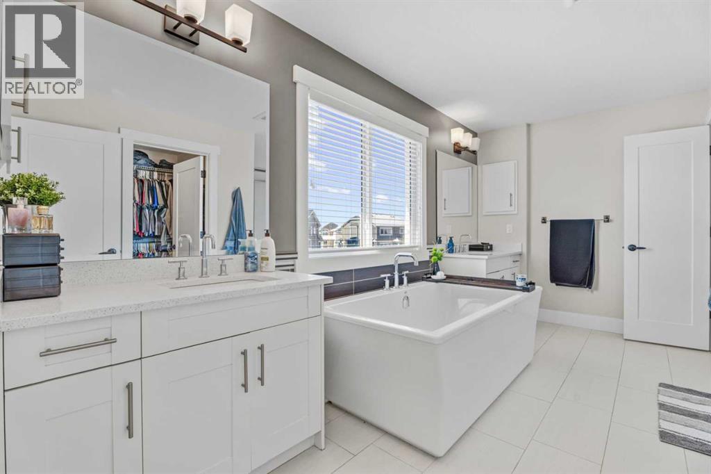 5 Cimarron Springs Circle, Okotoks, Alberta  T1S 0M1 - Photo 24 - A2287830