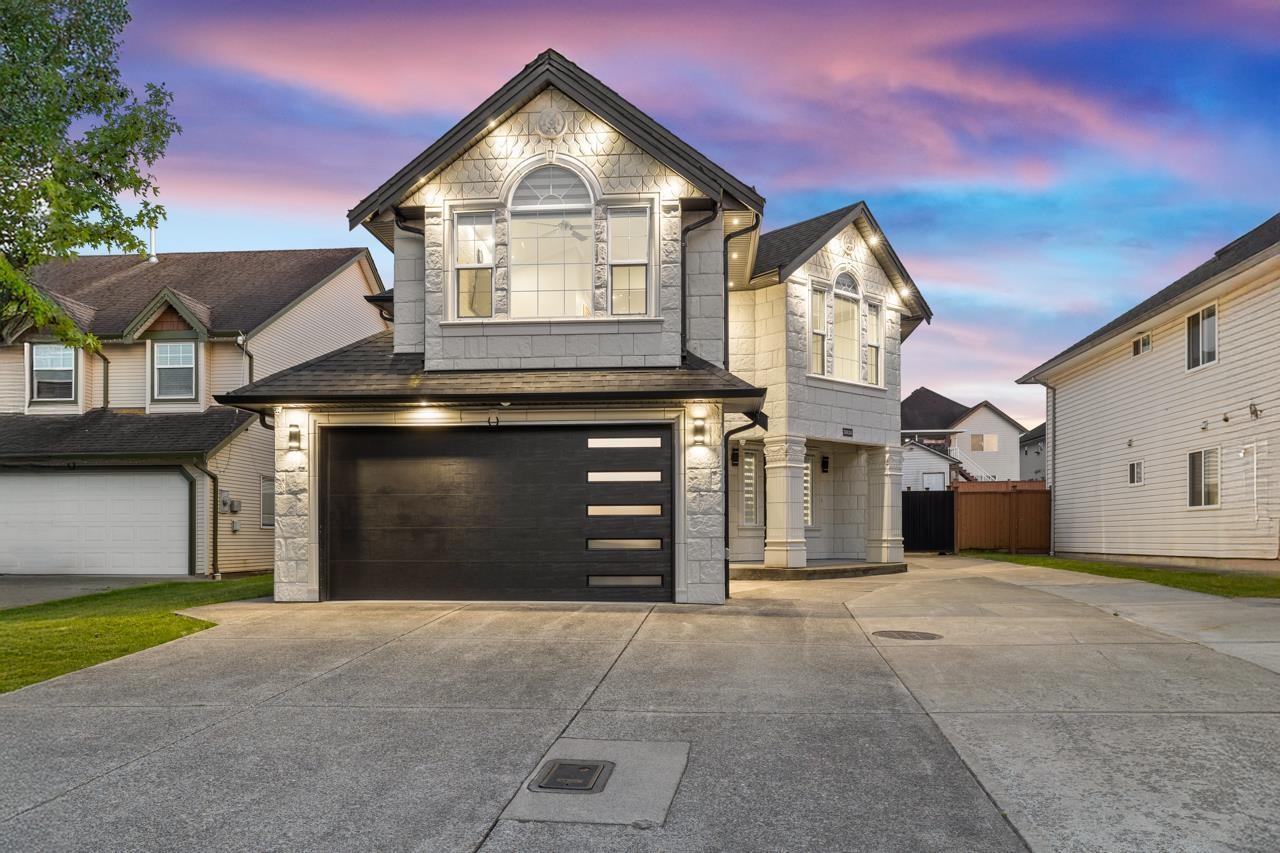 31626 HARMONY COURT, Abbotsford, British Columbia