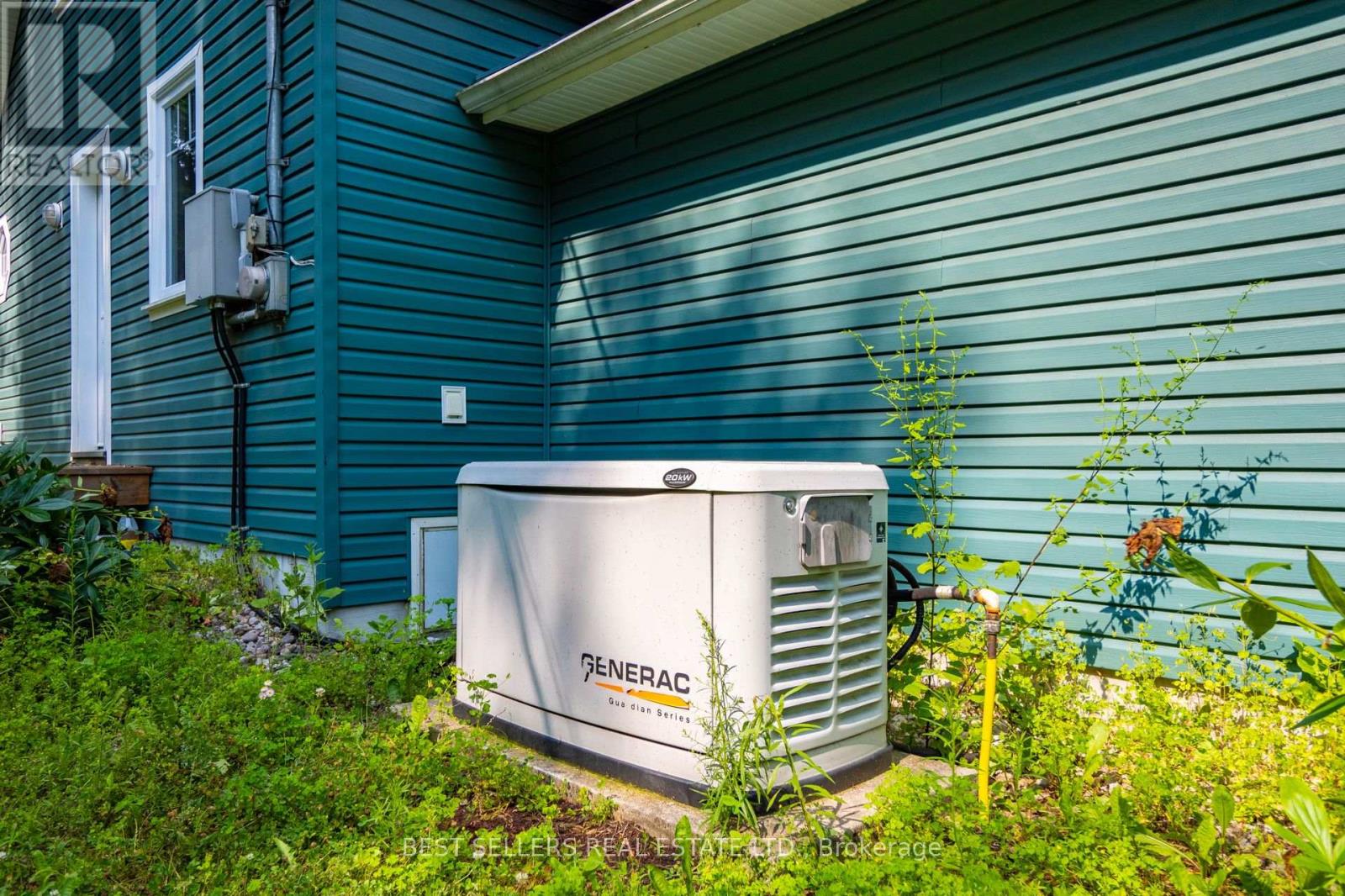 1622 Houseys Rapids Road, Gravenhurst, Ontario  P1P 1R3 - Photo 25 - X12824326