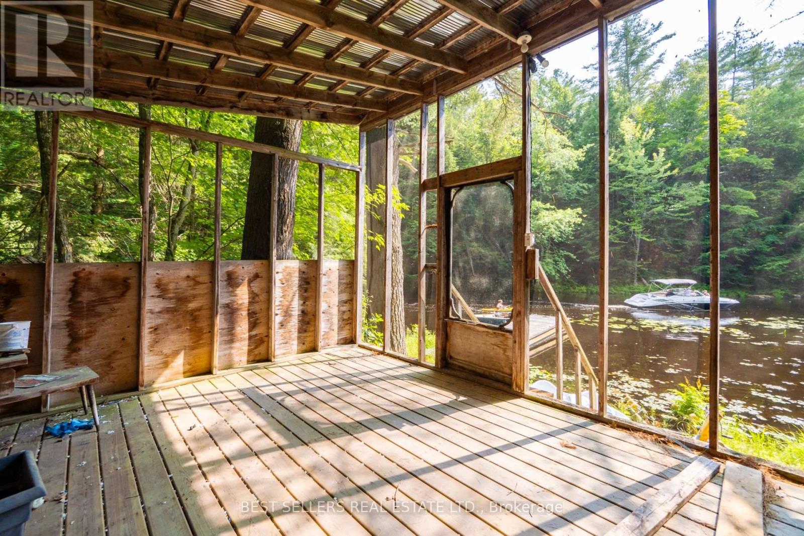 1622 Houseys Rapids Road, Gravenhurst, Ontario  P1P 1R3 - Photo 30 - X12824326