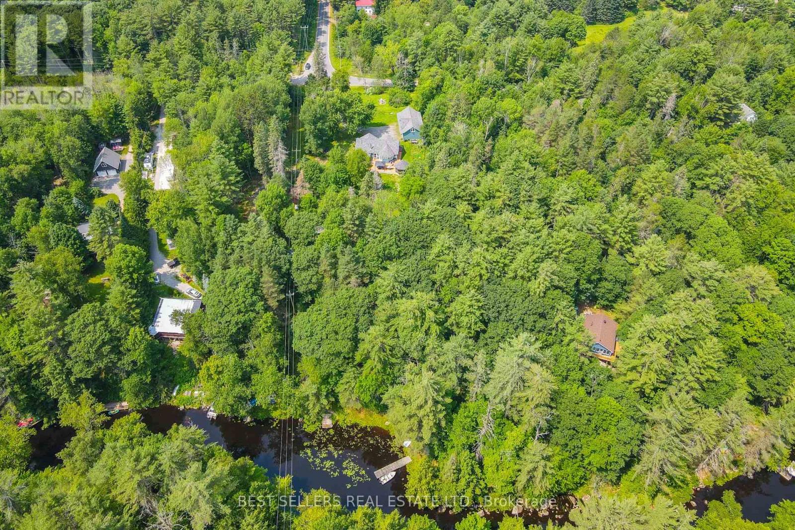 1622 Houseys Rapids Road, Gravenhurst, Ontario  P1P 1R3 - Photo 38 - X12824326