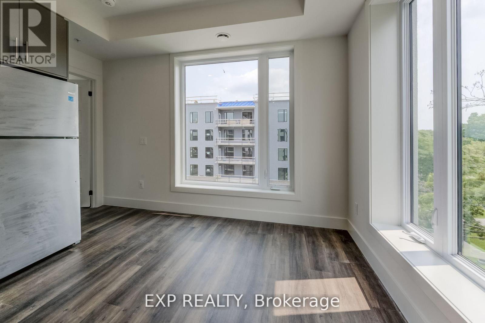 516 - 103 Roger Street, Waterloo, Ontario  N2J 1A4 - Photo 12 - X12824342