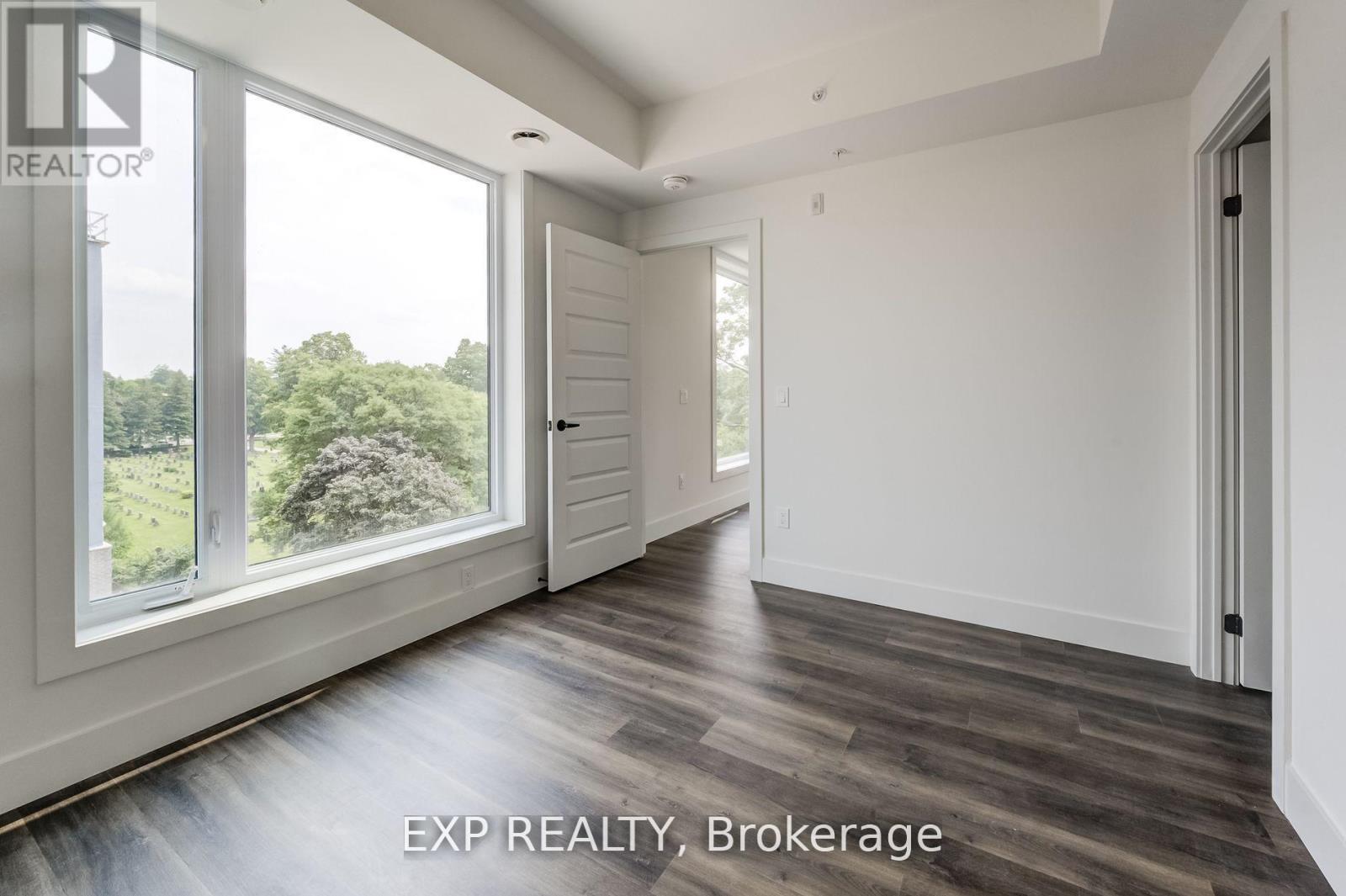 516 - 103 Roger Street, Waterloo, Ontario  N2J 1A4 - Photo 17 - X12824342