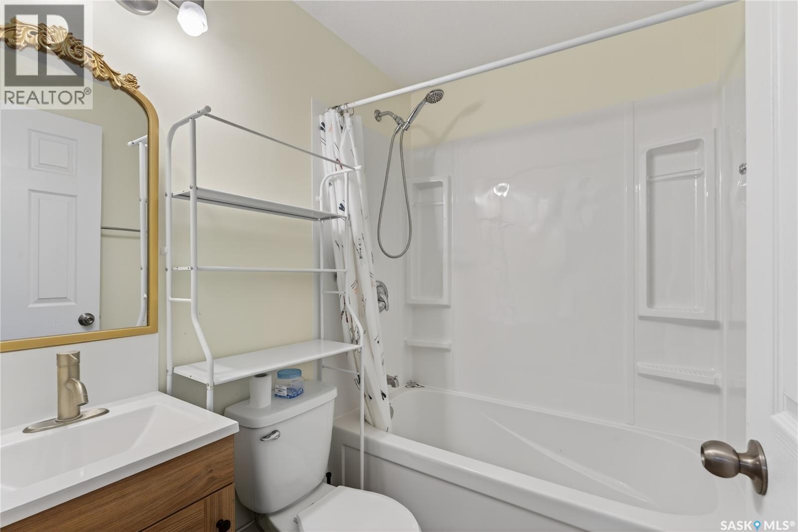 585 20th Street E, Prince Albert, Saskatchewan  S6V 1L4 - Photo 13 - SK029225