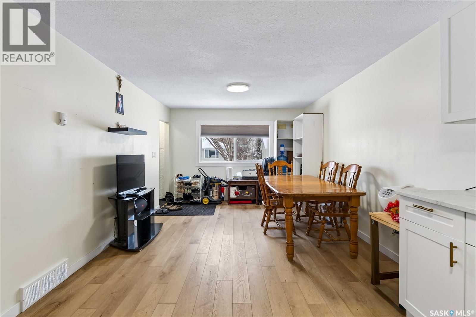 585 20th Street E, Prince Albert, Saskatchewan  S6V 1L4 - Photo 4 - SK029225