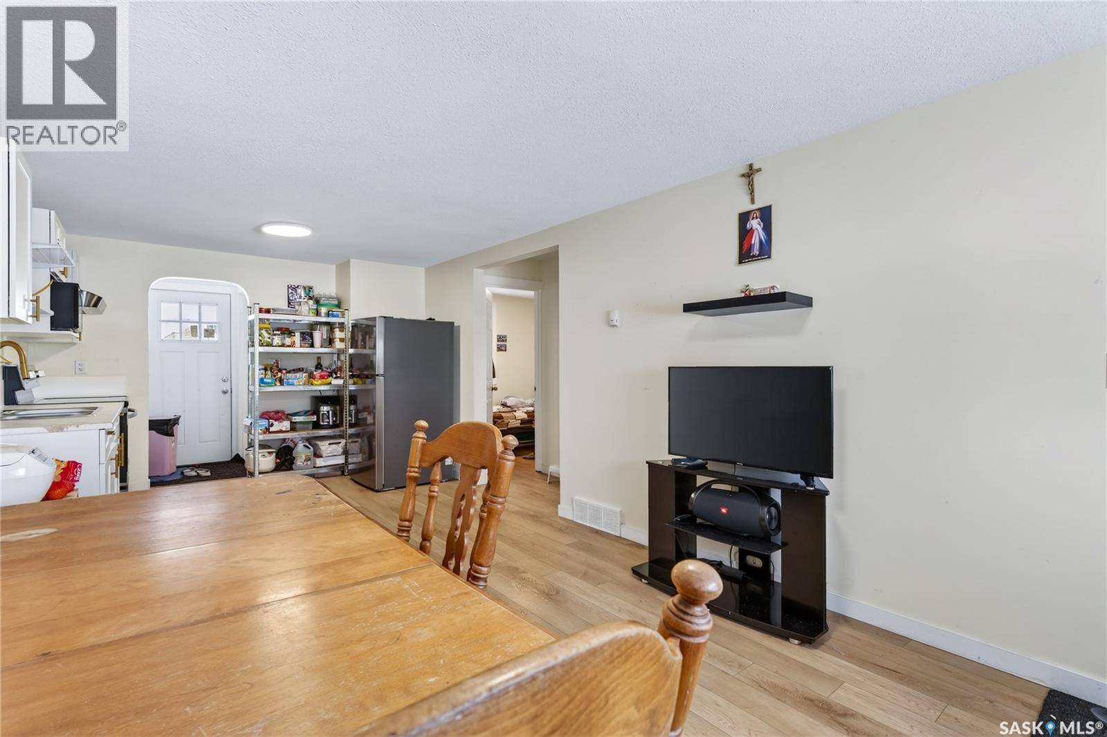 585 20th Street E, Prince Albert, Saskatchewan  S6V 1L4 - Photo 6 - SK029225