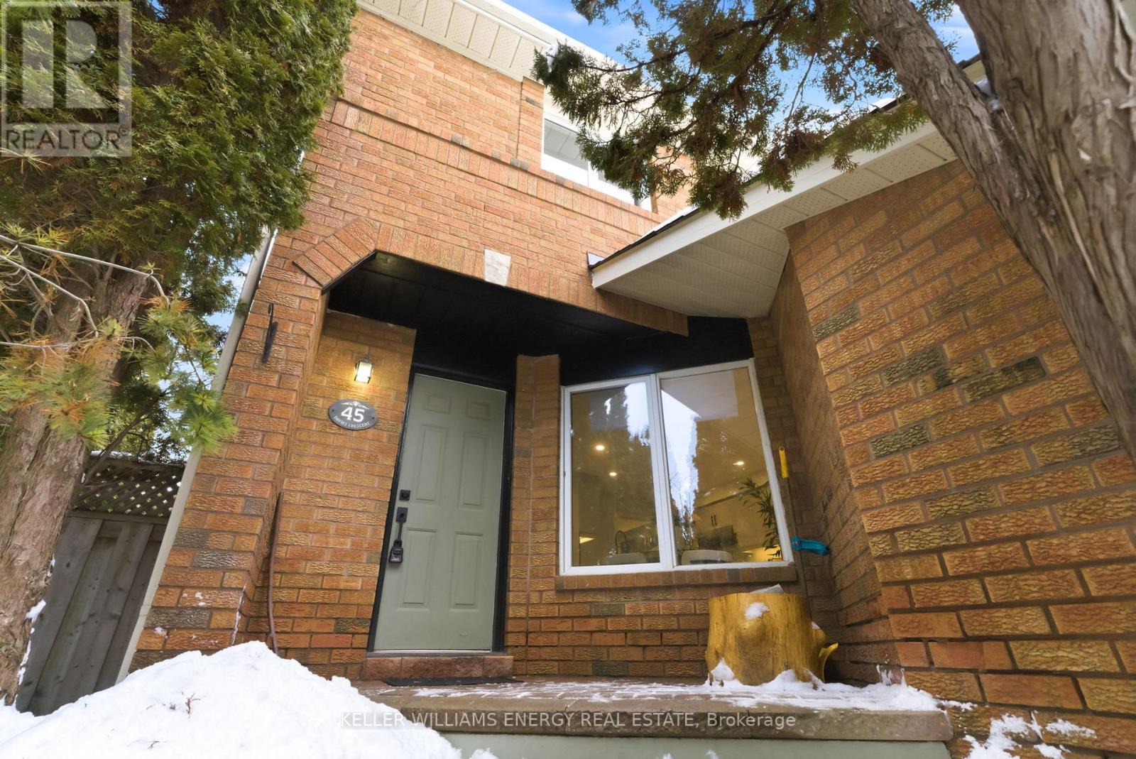 45 Davies Crescent, Whitby, Ontario L1N 8X4 - Photo 3 - E12824540