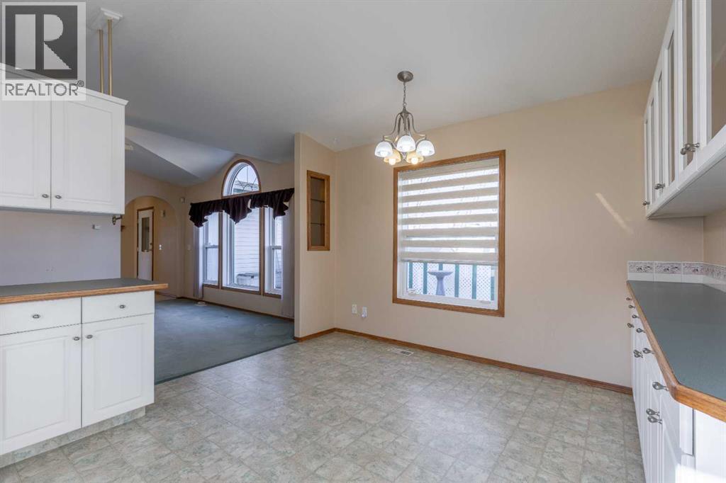 27, 1712 23 Street, Coaldale, Alberta  T1M 1K5 - Photo 11 - A2285508