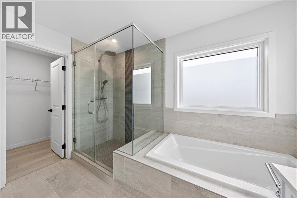 392 Carringvue Place Nw, Calgary, Alberta  T3P 2A4 - Photo 35 - A2278128