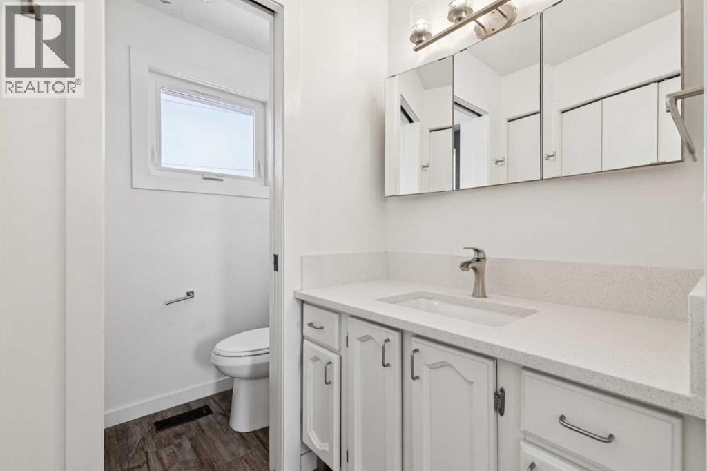 220 Templeby Place Ne, Calgary, Alberta  T1Y 5H1 - Photo 31 - A2281106