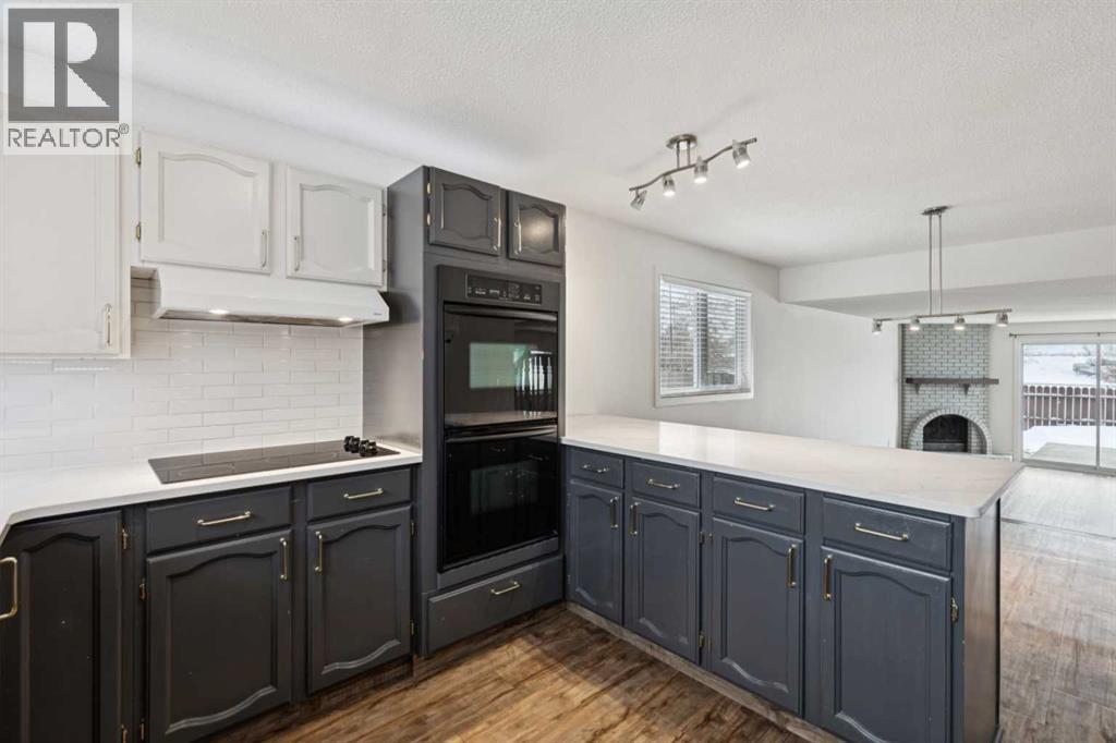 220 Templeby Place Ne, Calgary, Alberta  T1Y 5H1 - Photo 12 - A2281106