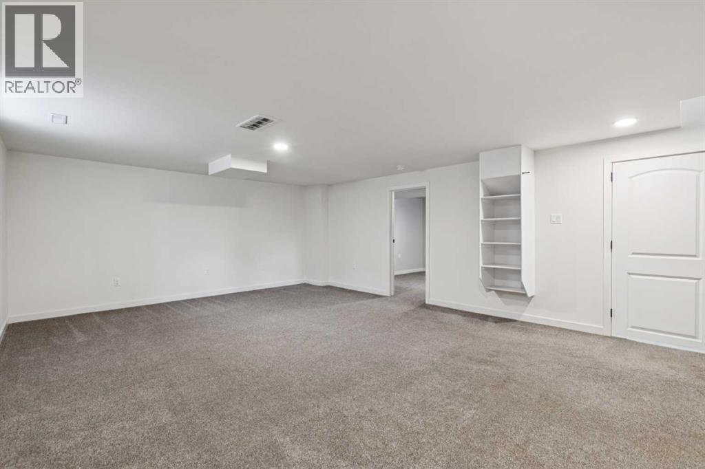 220 Templeby Place Ne, Calgary, Alberta  T1Y 5H1 - Photo 36 - A2281106