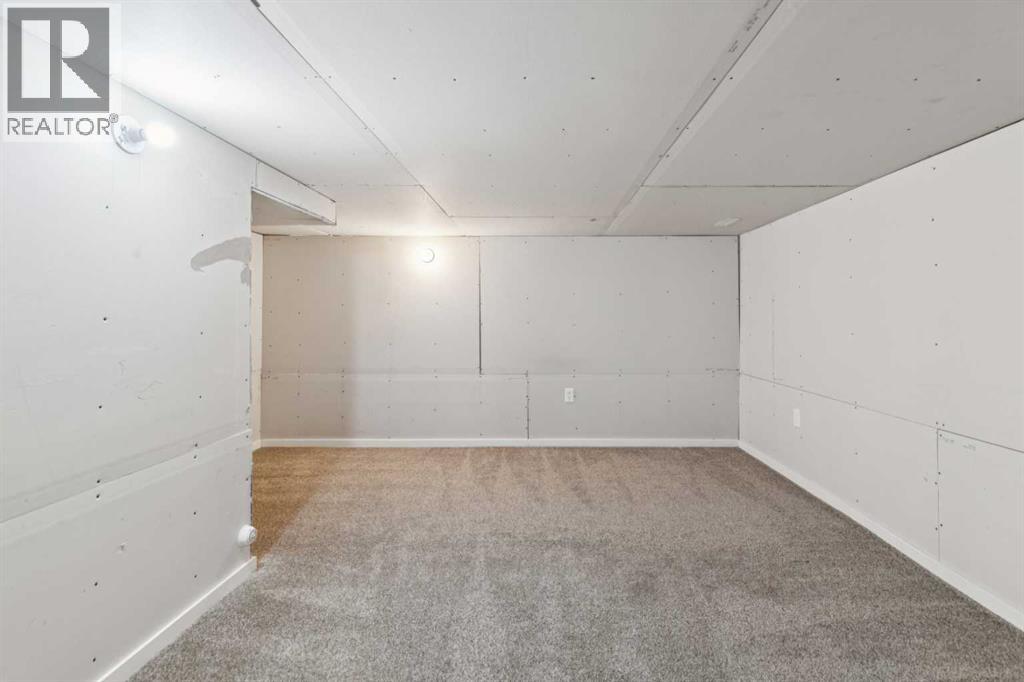 220 Templeby Place Ne, Calgary, Alberta  T1Y 5H1 - Photo 40 - A2281106