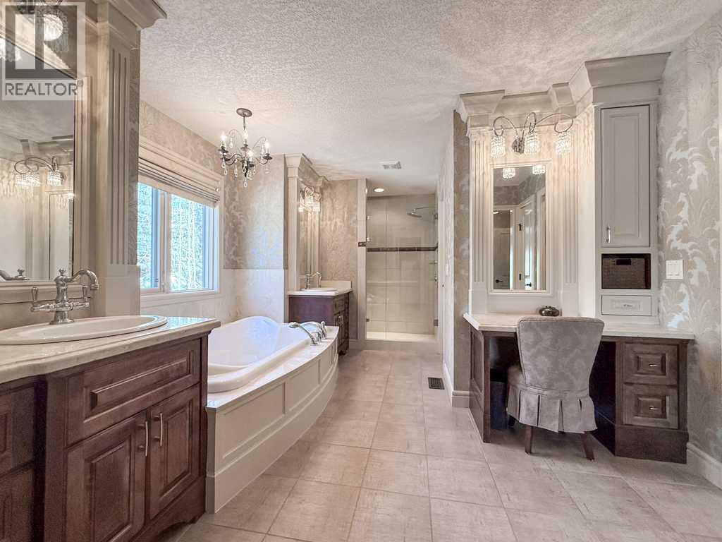 10 Spring Valley Place Sw, Calgary, Alberta  T3H 4V1 - Photo 34 - A2288596