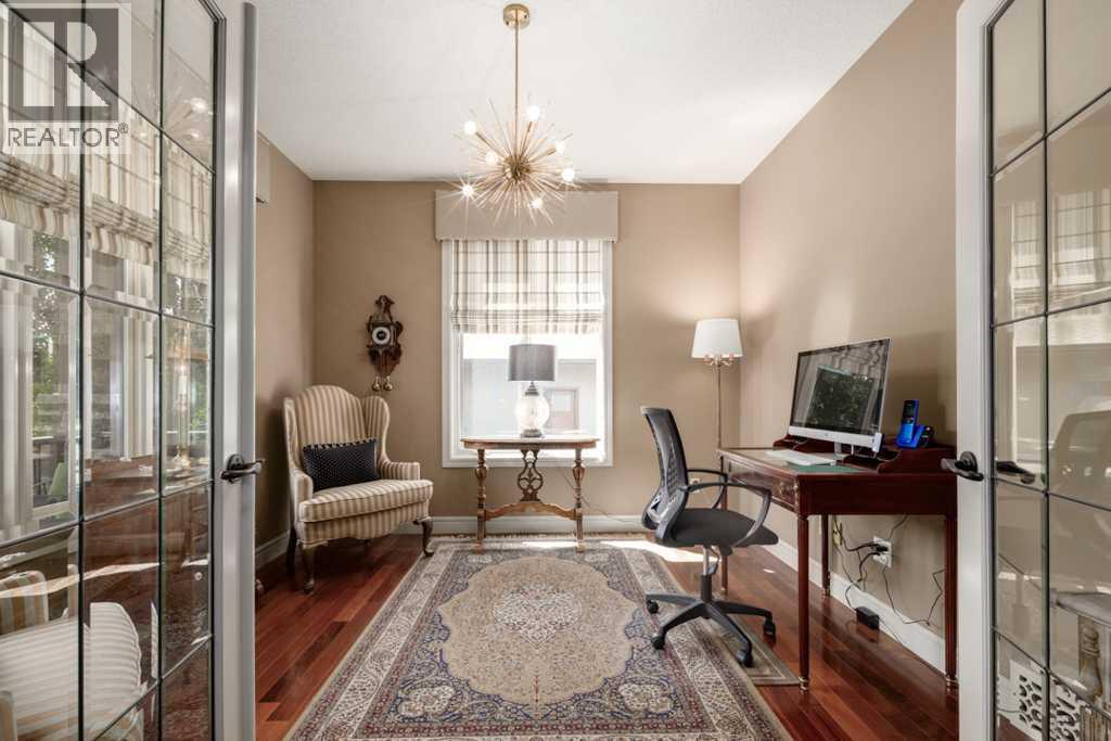 10 Spring Valley Place Sw, Calgary, Alberta  T3H 4V1 - Photo 25 - A2288596