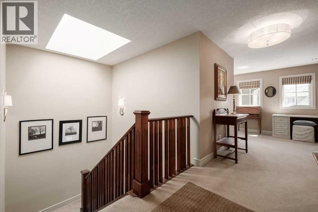 10 Spring Valley Place Sw, Calgary, Alberta  T3H 4V1 - Photo 28 - A2288596