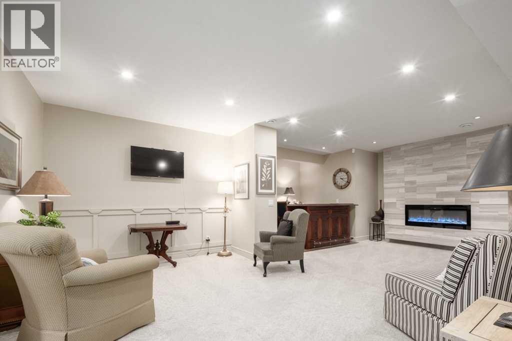 10 Spring Valley Place Sw, Calgary, Alberta  T3H 4V1 - Photo 42 - A2288596