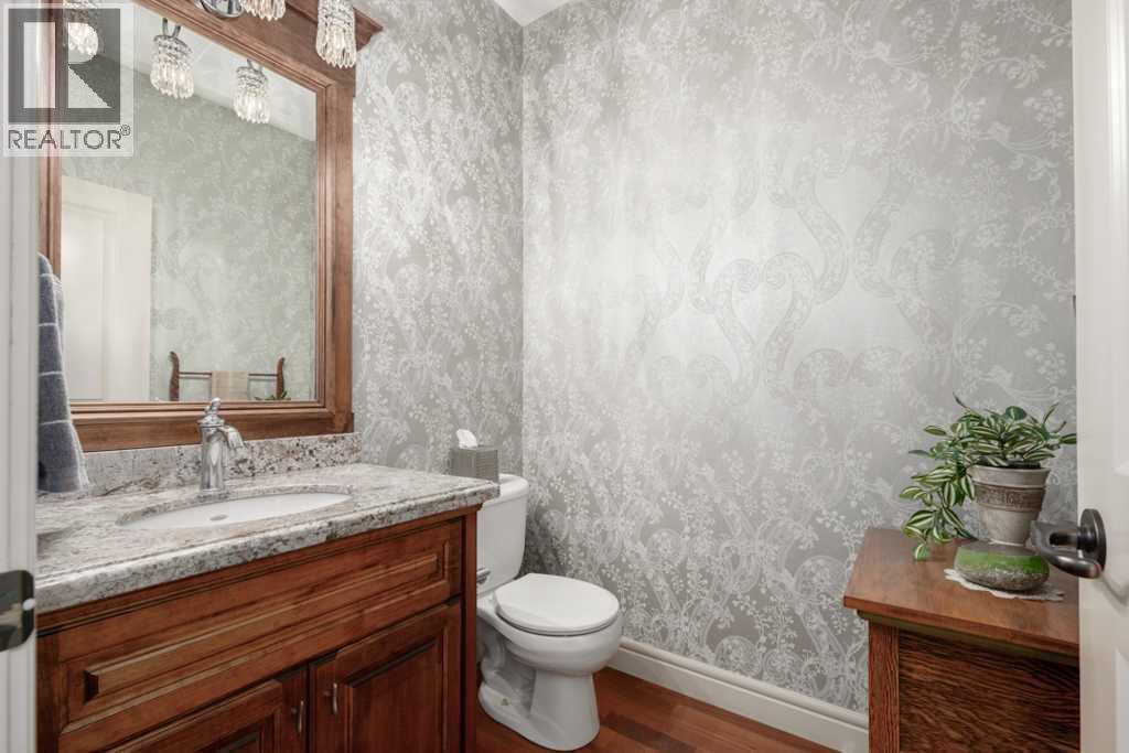 10 Spring Valley Place Sw, Calgary, Alberta  T3H 4V1 - Photo 24 - A2288596